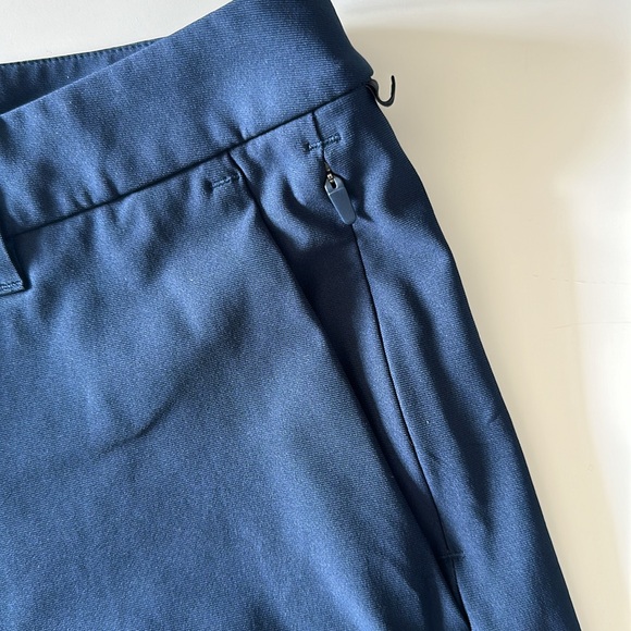 Lululemon ABC Men’s Shorts size 31 Navy - Picture 3 of 5